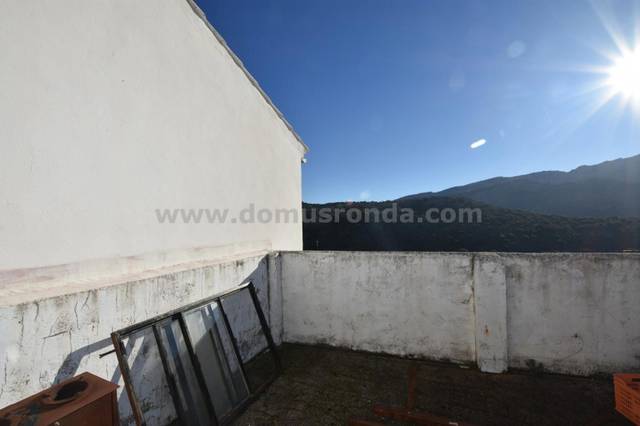 Casa-chalet en Venta en Benaoján