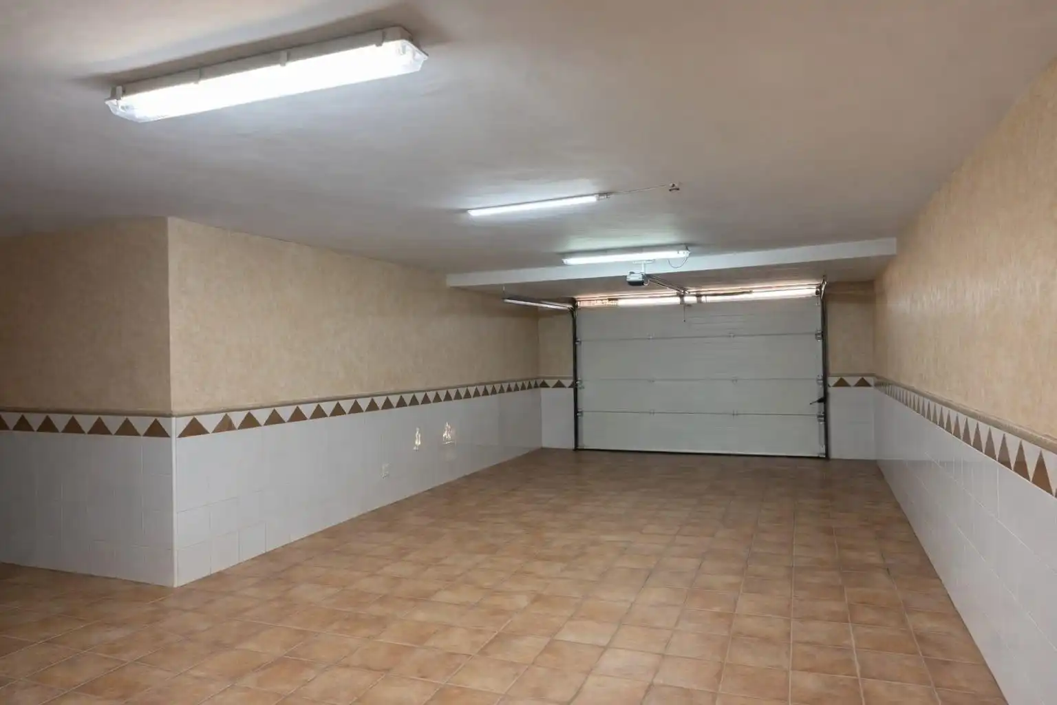Chalet con terraza en venta en Calle Majal Blanco, imagen 47