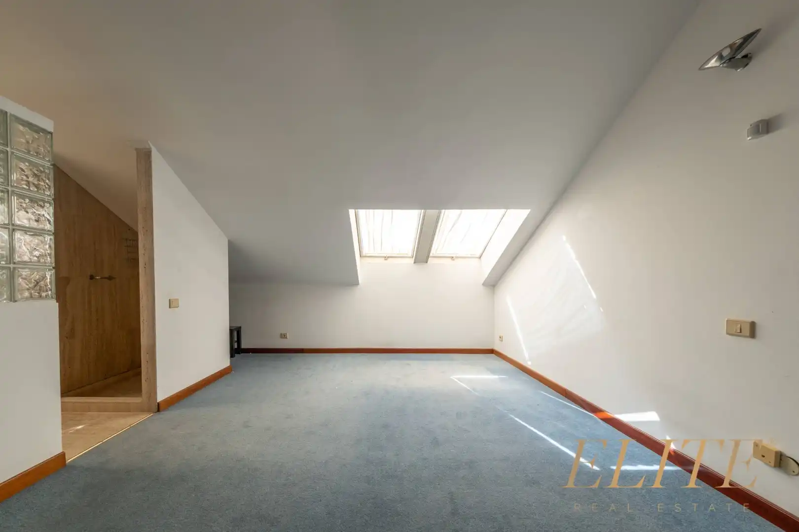 Einfamilien-Reihenhaus zum Verkauf in Santa Brígida mit Parkett