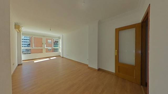 Piso en Venta en C/ Maria de Molina en L'Hort de Senabre