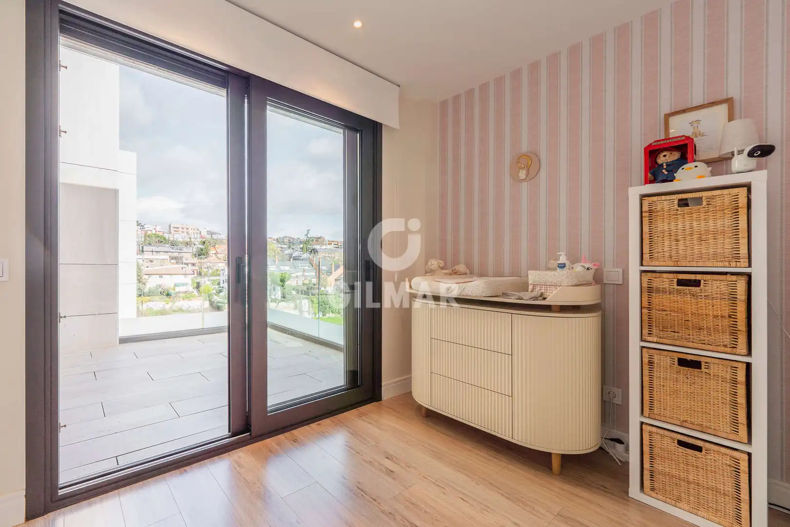 Habitación de Ático en venta en Madrid con Calefacción, Jardín privado y Trastero