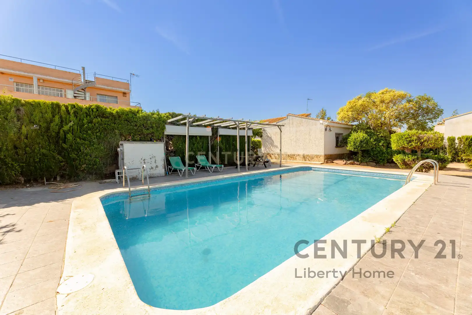 Vista exterior de Casa o xalet en venda en Náquera amb Aire condicionat, Jardí privat i Traster