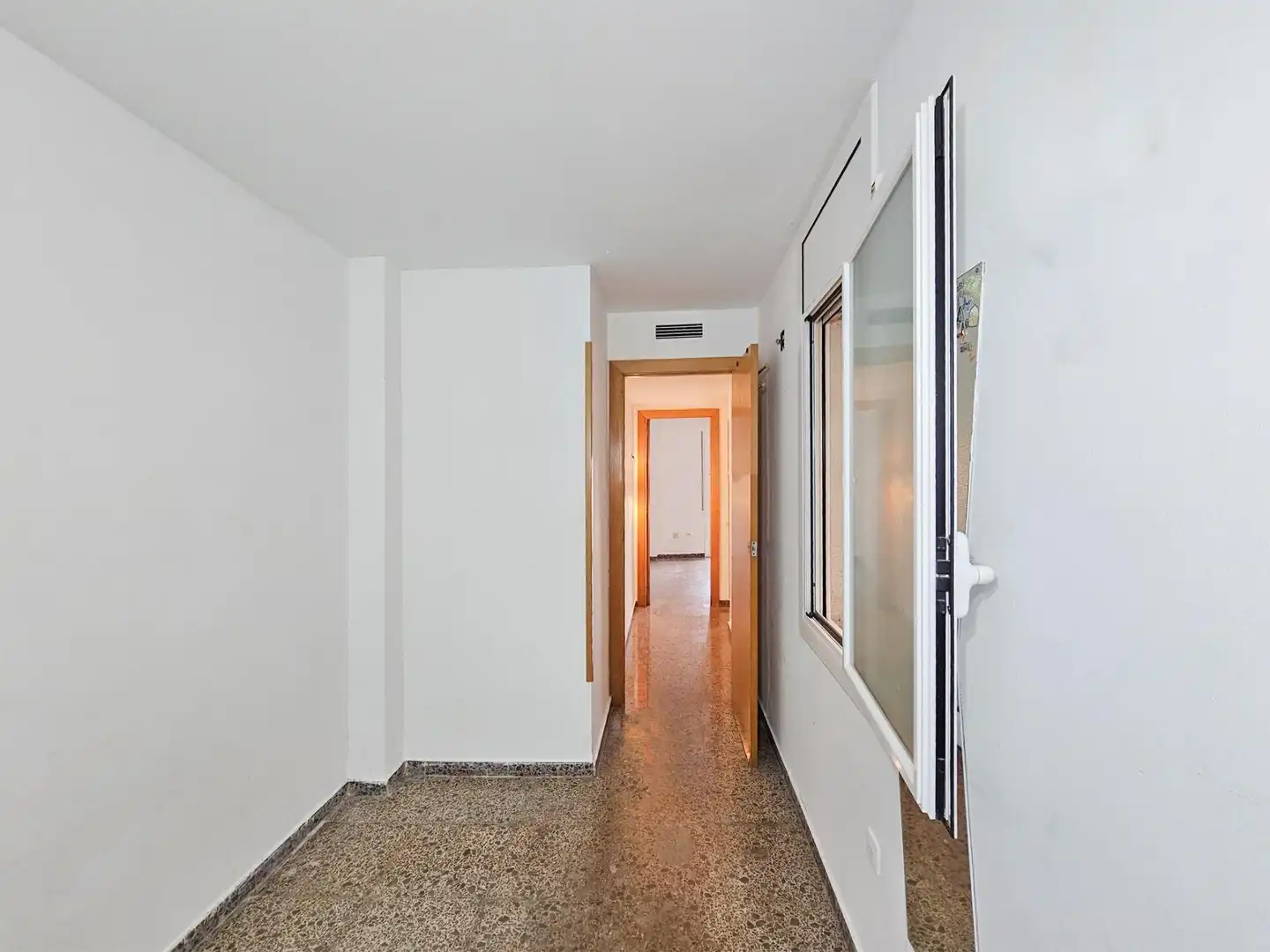 Flat with balcony for sale in Carrer RUTLLA, DE LA, imagen 17