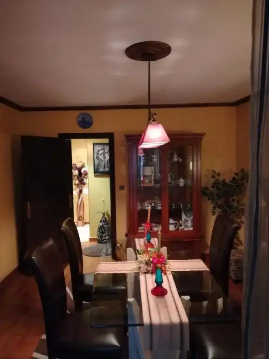 Comedor de Piso en venta en Ourense Capital  con Calefacción, Parquet y Trastero