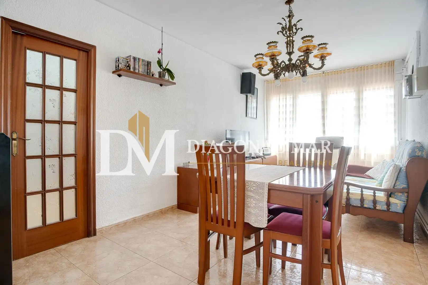 Esszimmer von Einfamilien-Reihenhaus zum Verkauf in Barcelona mit Terrasse