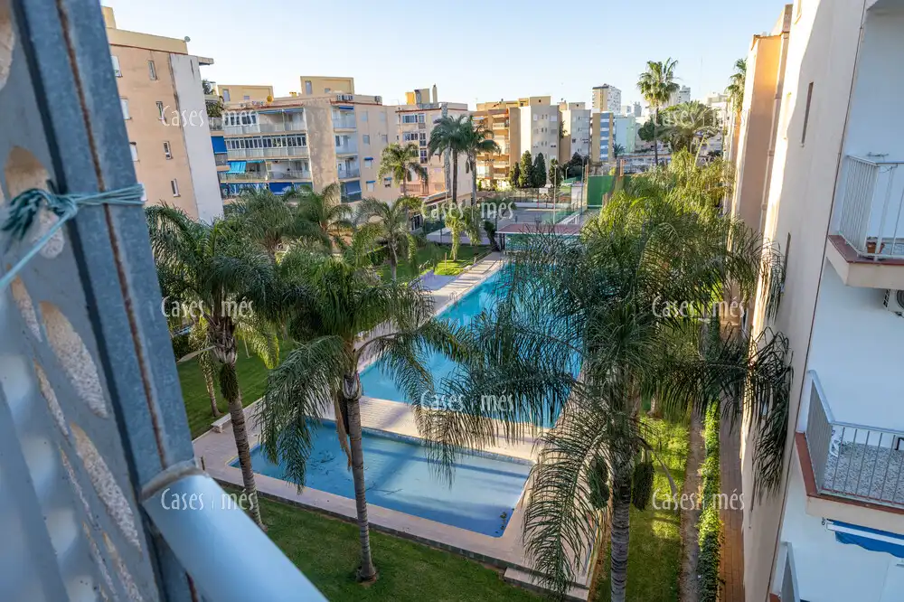 Piscina de Apartament en venda en La Pobla de Farnals amb Aire condicionat, Calefacció i Moblat