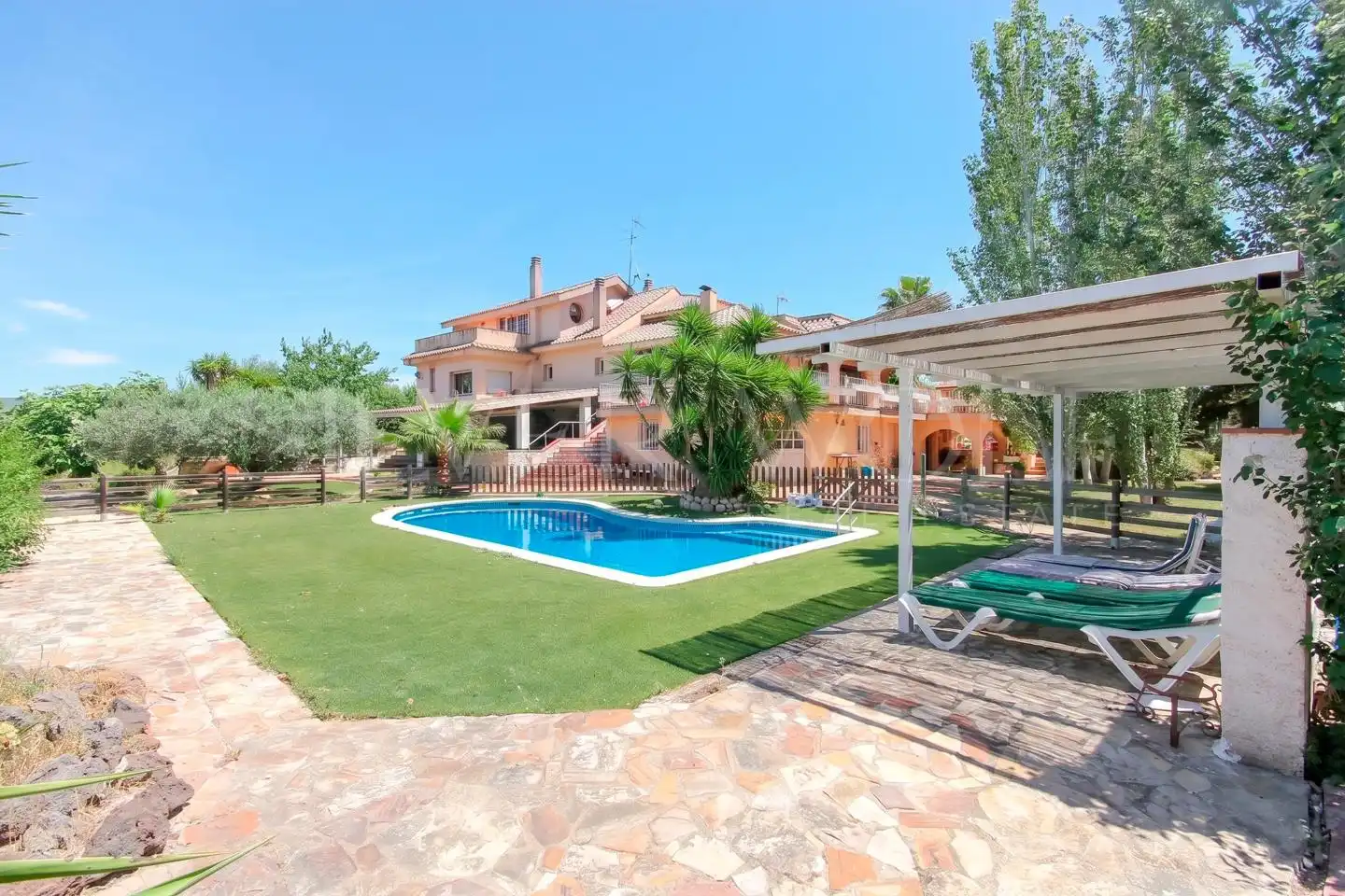 Casa amb terrassa en venda a calle de Ramon Muntaner