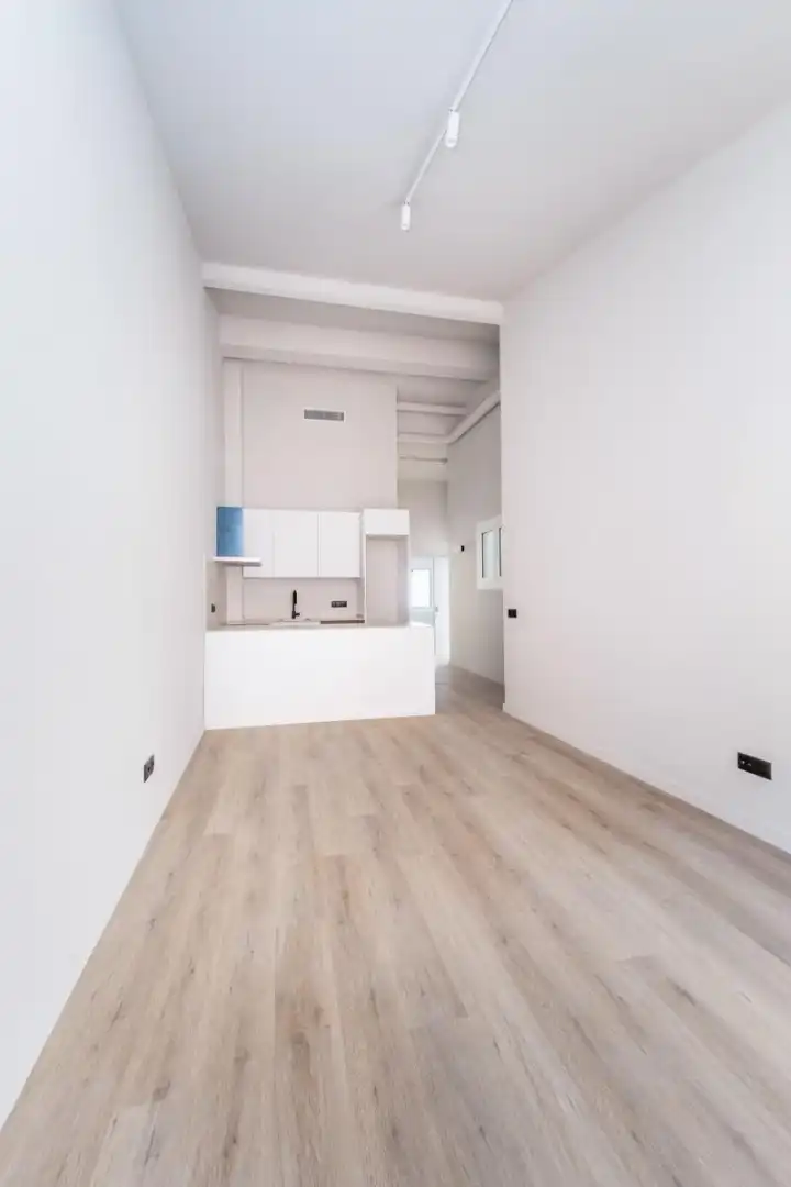 Cuina de Pis en venda en Esplugues de Llobregat amb Aire condicionat i Calefacció