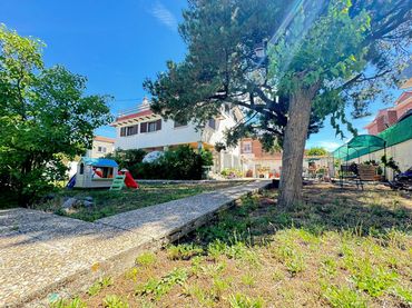Casa con jardín en venta en Pardo De Santallana