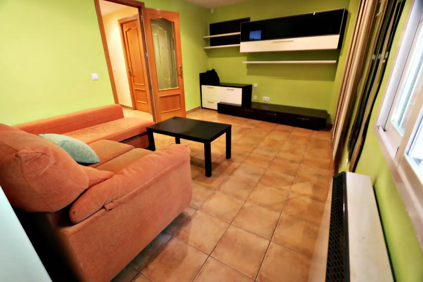 Living room of Flat for sale in Getafe  with Air Conditioner, Heating and Terrace