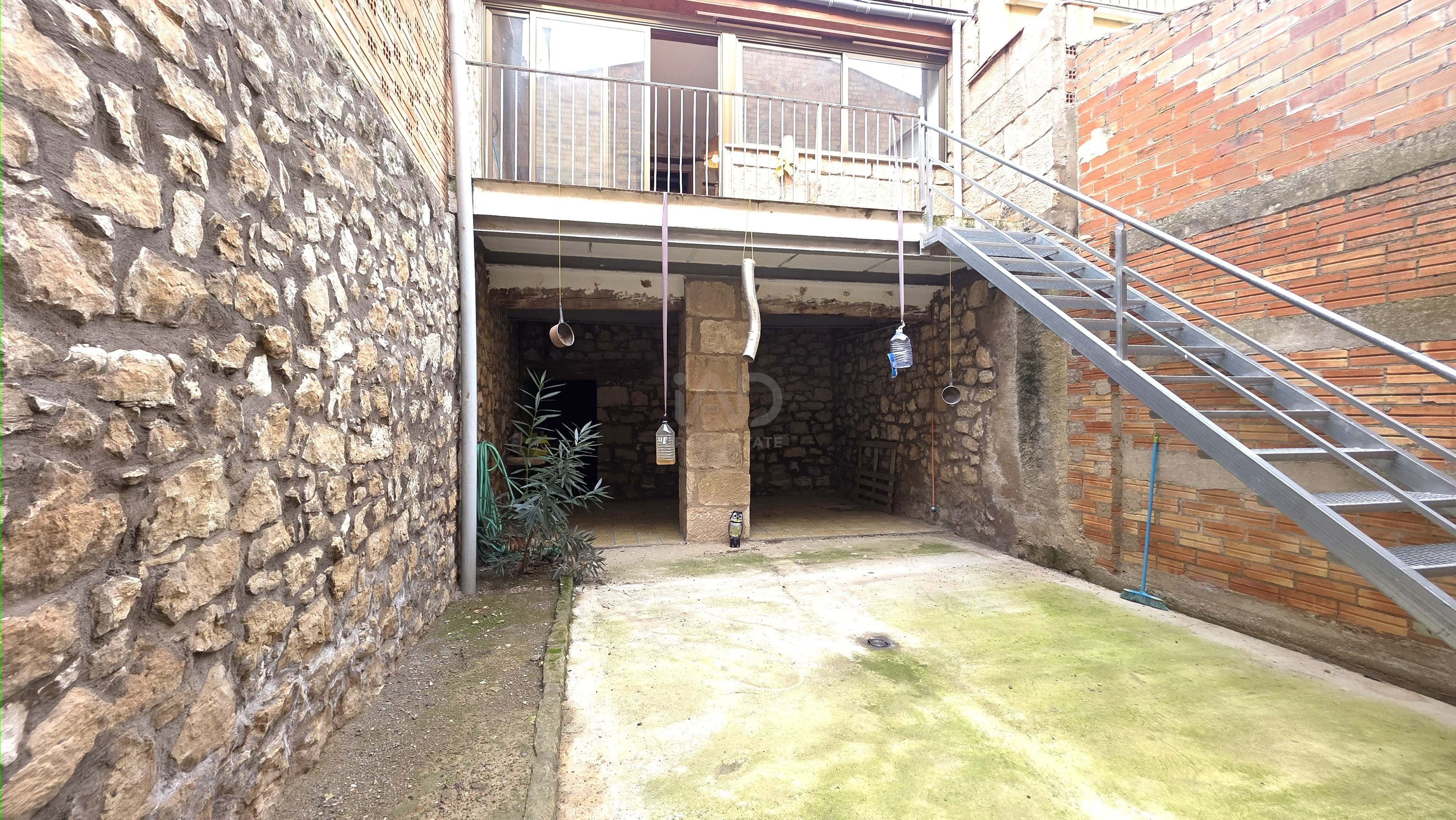 Casa adosada en venta en Castelldans con Calefacción y Terraza