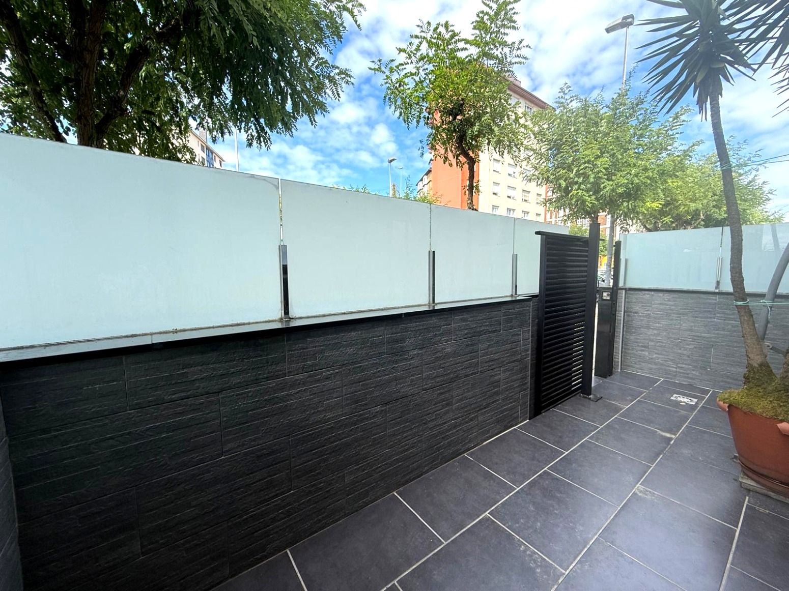 Terrace of Flat for sale in Avilés  with Heating, Terrace and Furnished