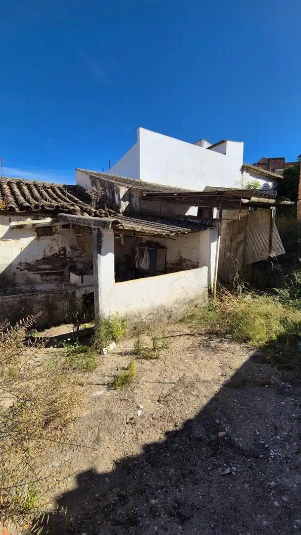 Außenansicht von Residential zum Verkauf in Almodóvar del Río