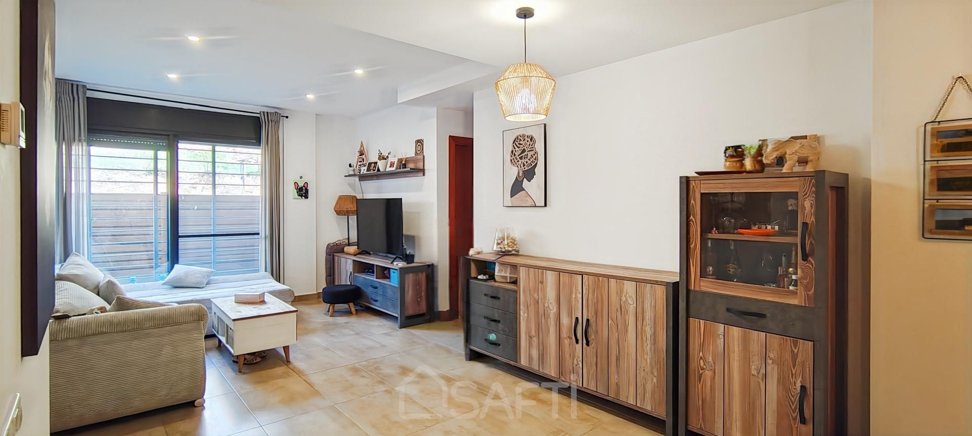 Sala d'estar de Dúplex en venda en Artés amb Terrassa i Balcó