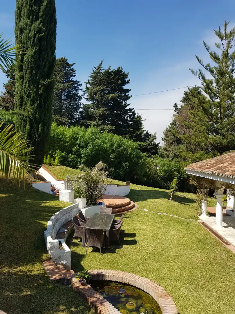Jardí de Casa o xalet en venda en Alhaurín de la Torre amb Aire condicionat, Jardí privat i Terrassa