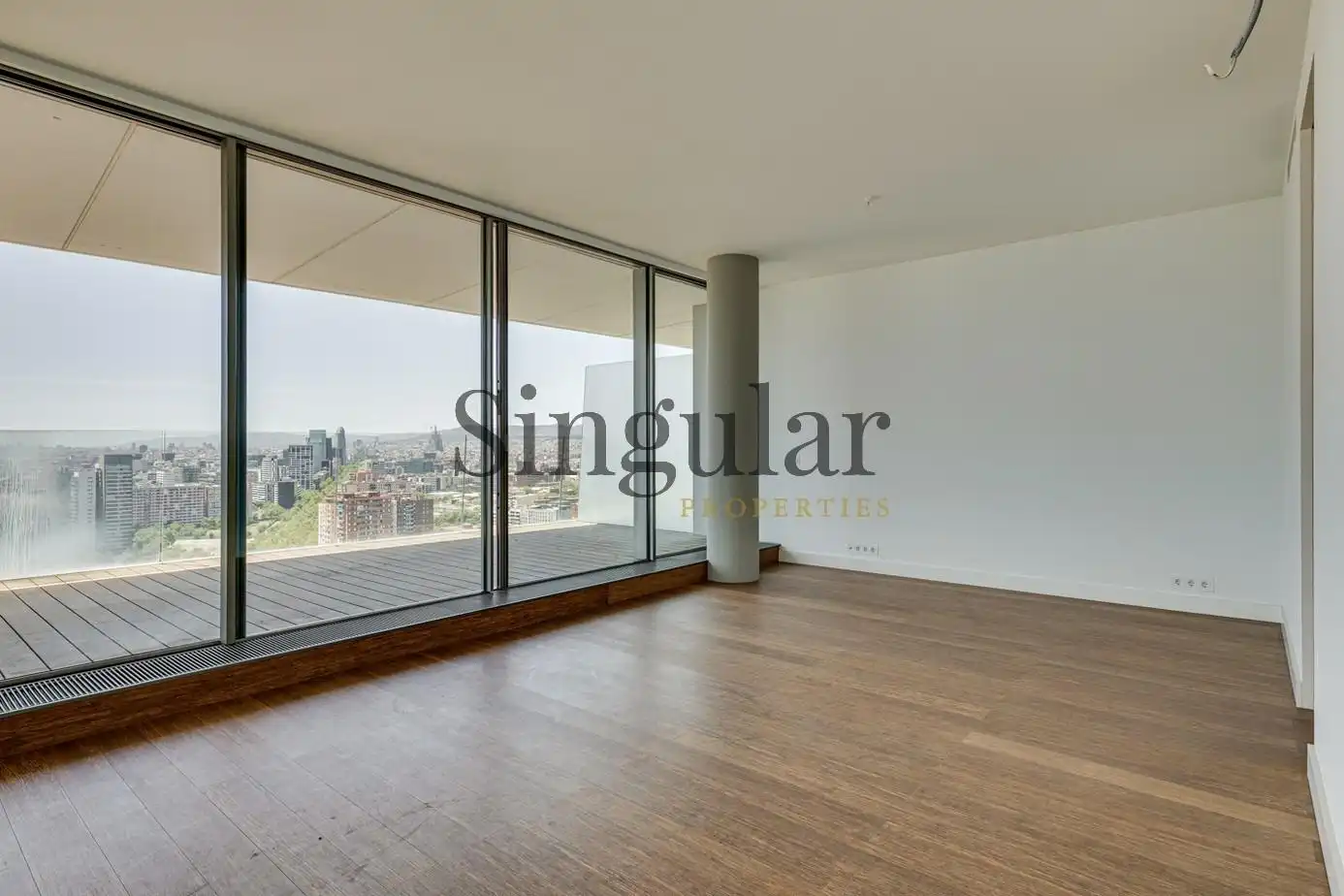 Dormitori de Dúplex en venda en Barcelona amb Calefacció, Parquet i Terrassa