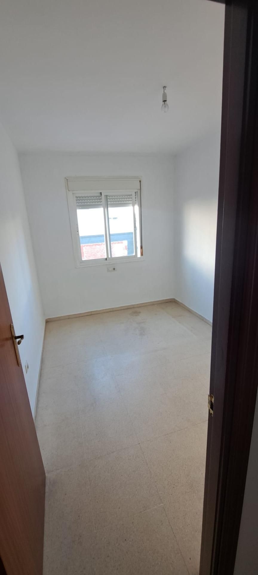 Dormitori de Apartament en venda en Algeciras