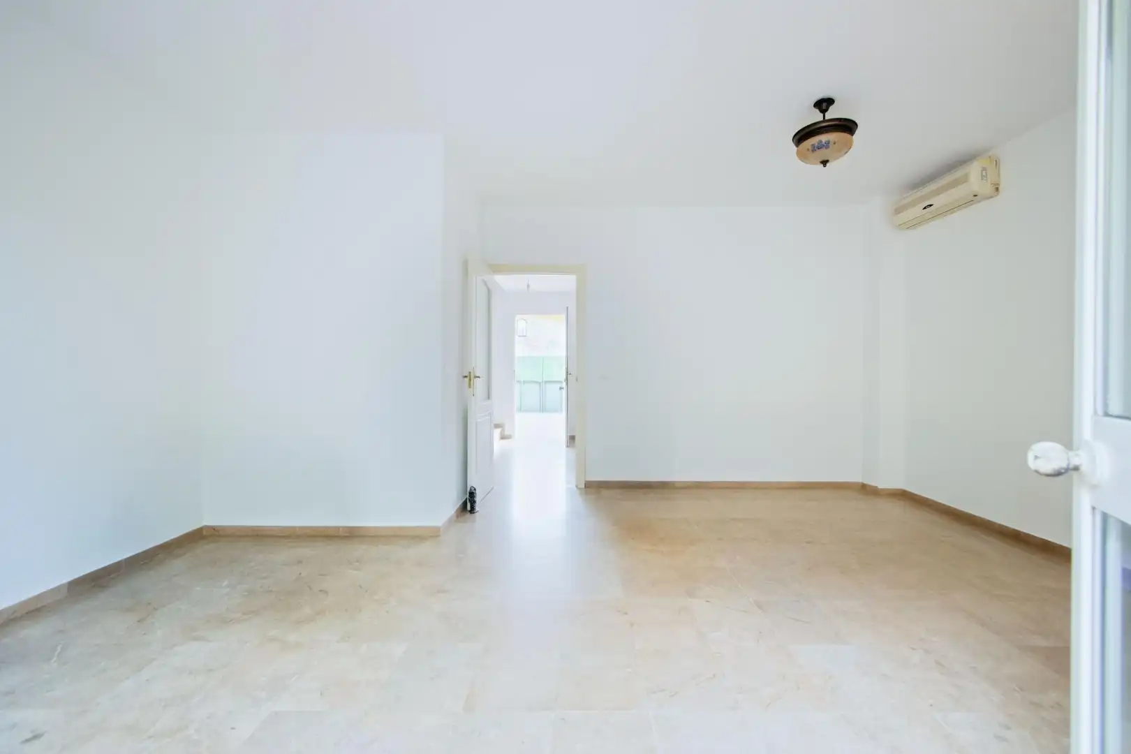 Casa bifamiliare con giardino in vendita a Villanueva del Ariscal, imagen 10