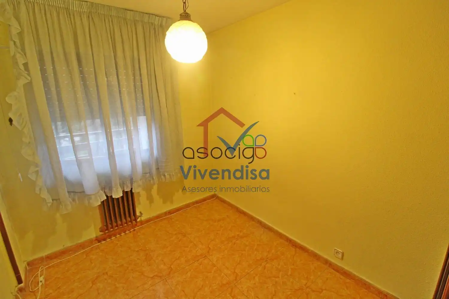 Bedroom of Flat for sale in Guadalajara  with Heating, Terrace and Furnished