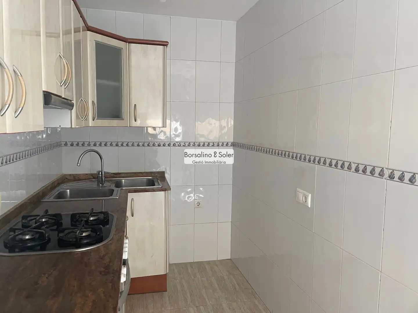Cocina de Planta baja en venta en Les Franqueses del Vallès con Calefacción, Horno y Alarma