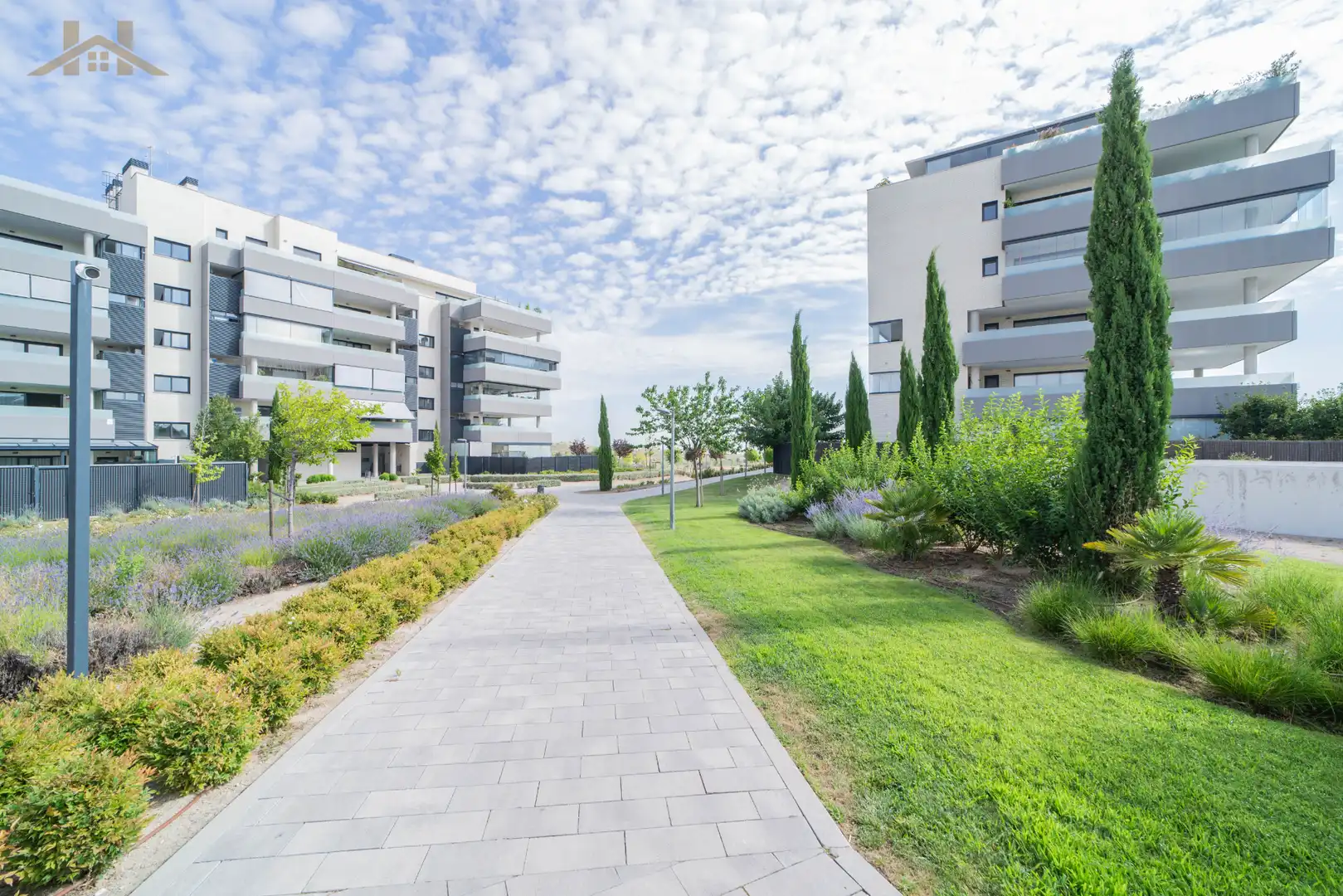 Vista exterior de Piso en venta en Rivas-Vaciamadrid con Aire acondicionado, Calefacción y Terraza
