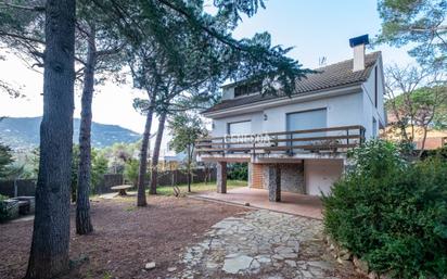 Jardí de Casa o xalet en venda en Matadepera amb Calefacció, Jardí privat i Terrassa