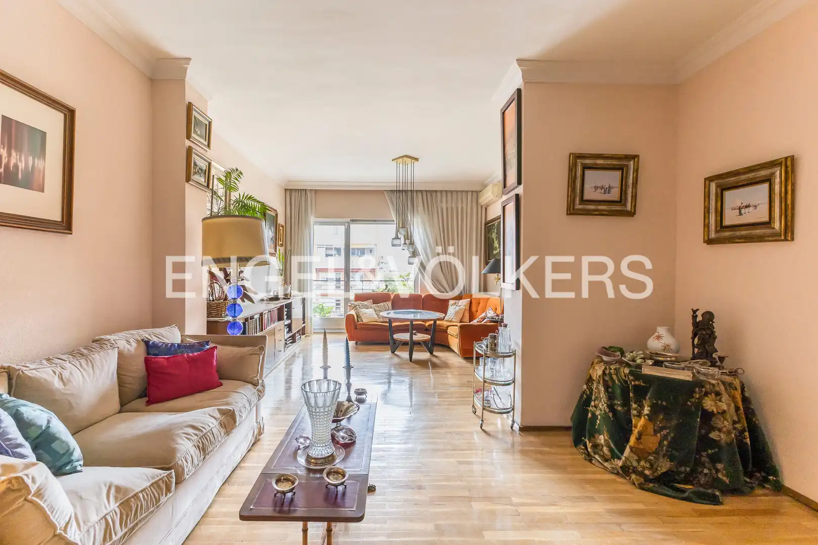 Exterior view of Flat for sale in Chamartín