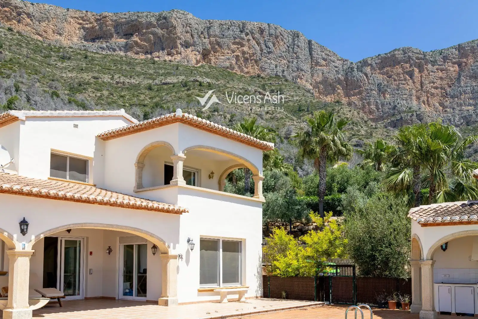 Exterior view of Houses for sale in Jávea / Xàbia  with Air Conditioner, Heating and Terrace