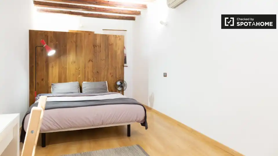 Piso con terraza en alquiler en Ciutat Vella, imagen 8