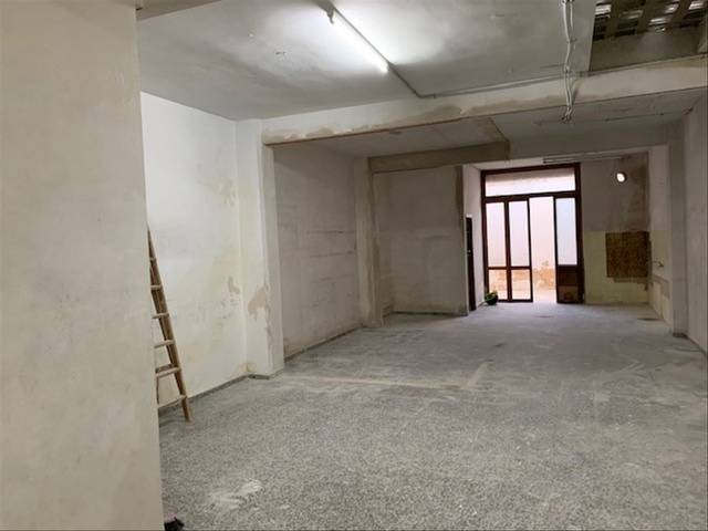 Local comercial en Alquiler en N/A, -1 en Riba-roja de Túria