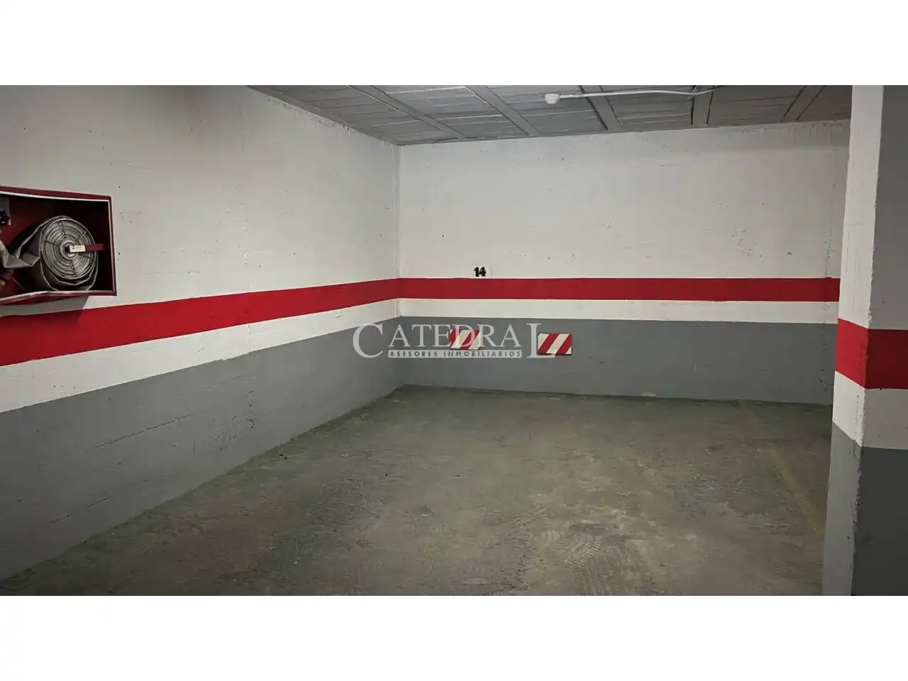 Parking of Garage for rent in Sevilla
