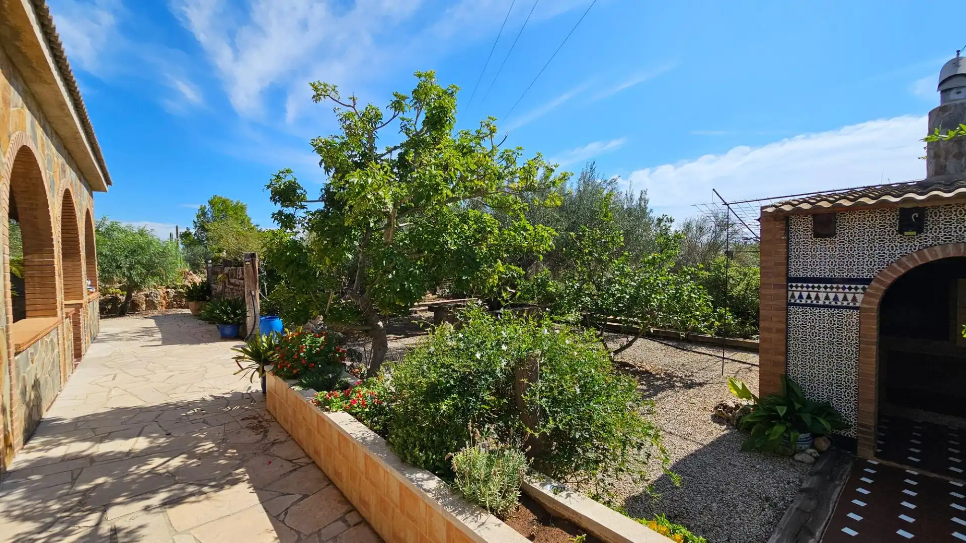 Jardí de Finca rústica en venda en Roques Daurades - L'Estany