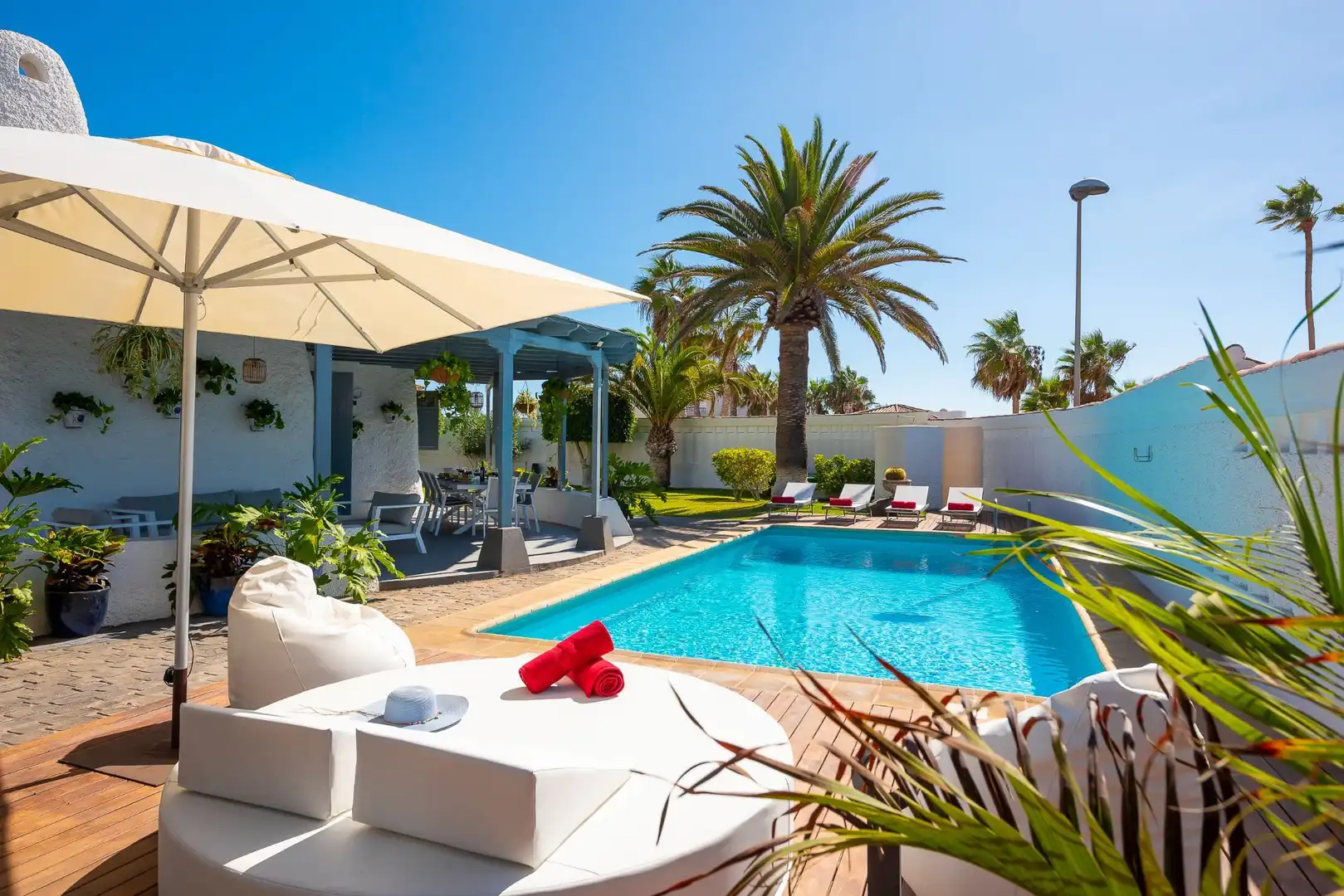 Piscina de Casa o chalet de alquiler en Guía de Isora con Aire acondicionado, Jardín privado y Terraza