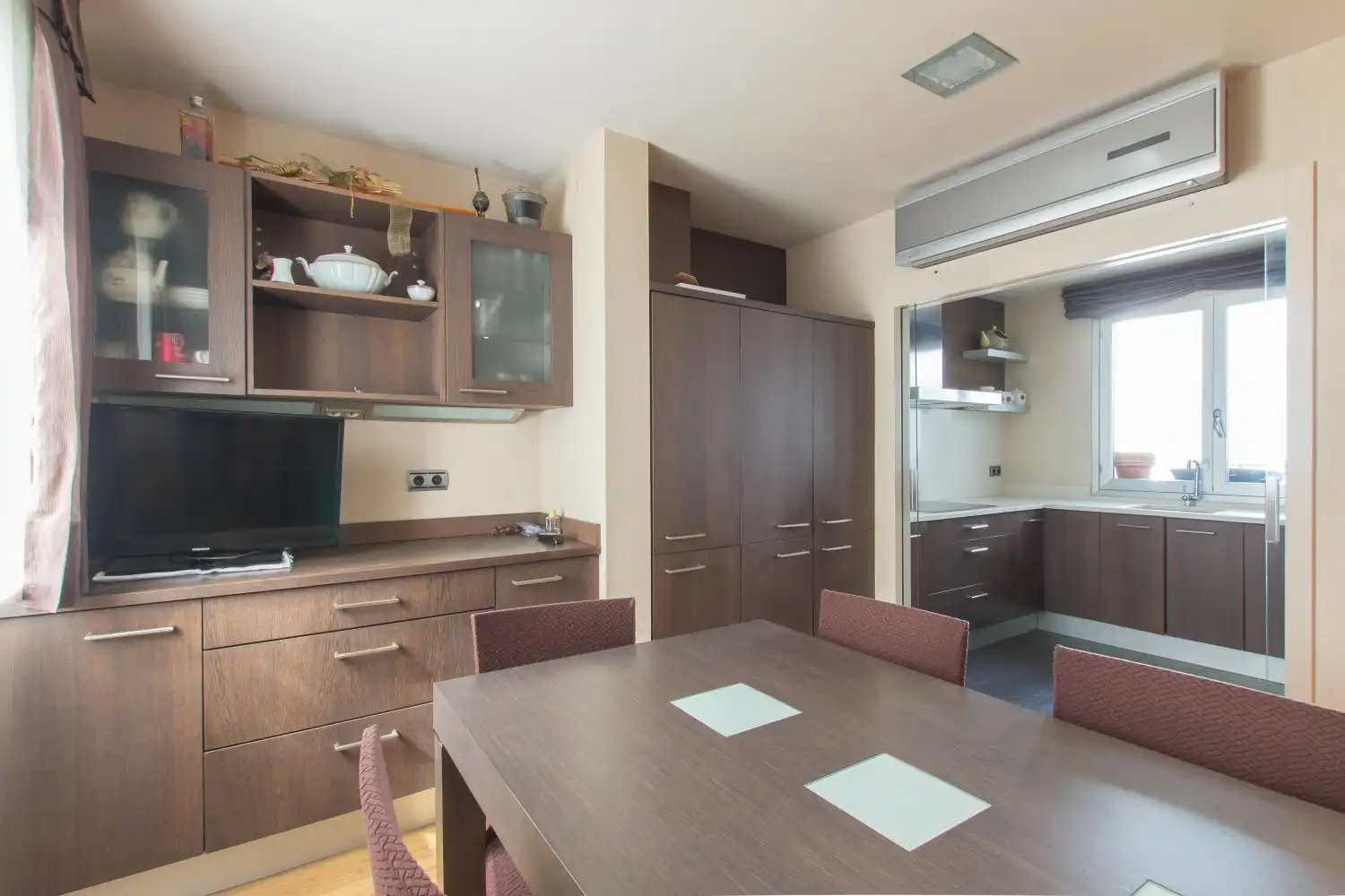 Cocina de Piso en venta en  Pamplona / Iruña con Calefacción, Trastero y Amueblado