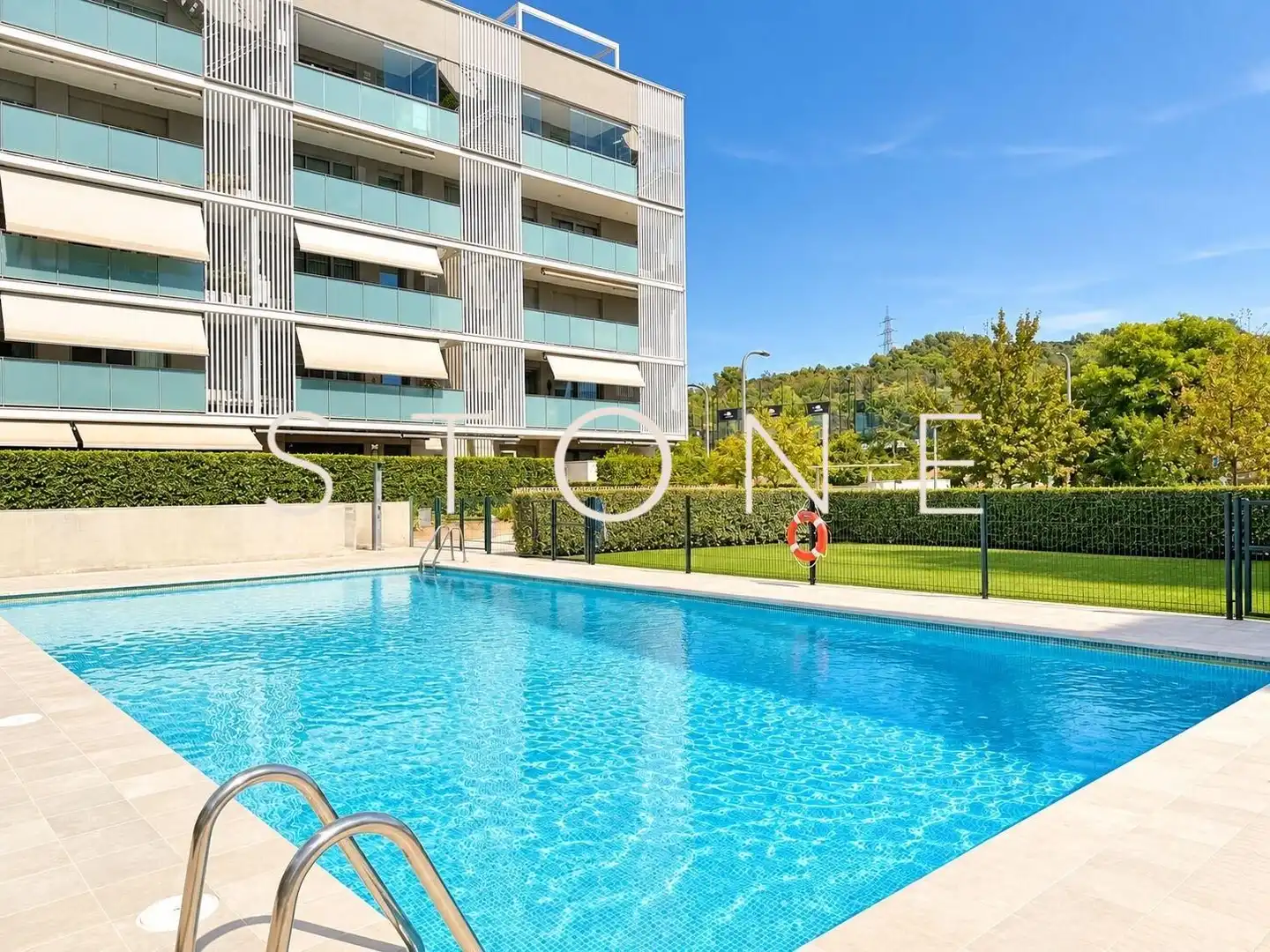 Flat with terrace for sale in Mas Lluí - Els Miralls