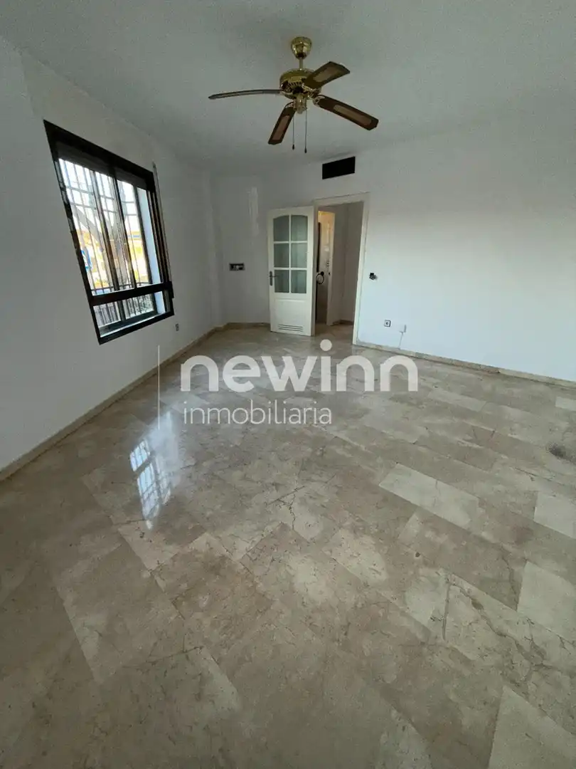 Living room of Detached homes for sale in Córdoba  with Air Conditioner and Private garden