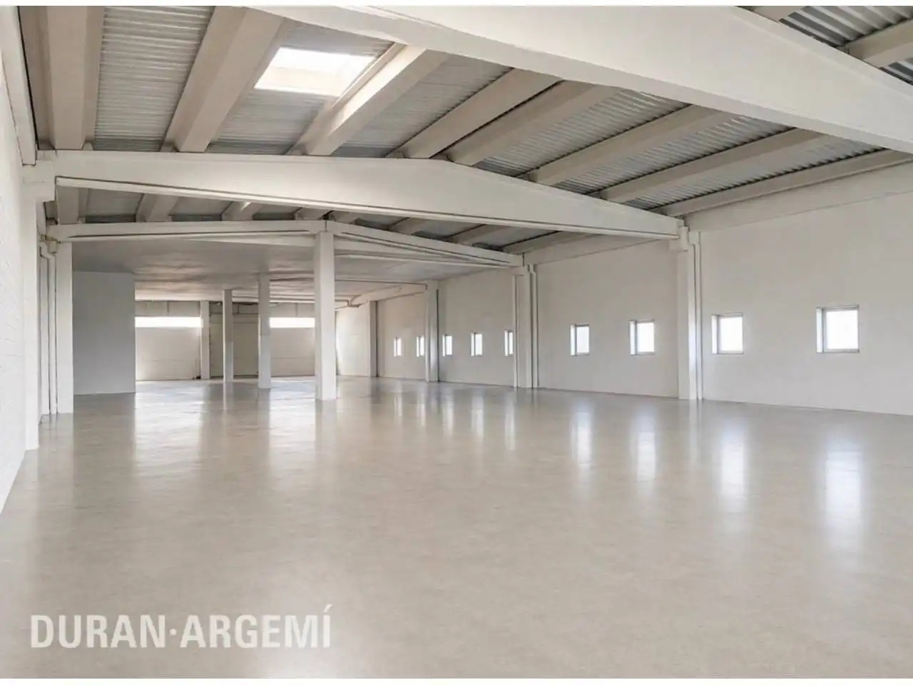 Nave industrial de alquiler en Terrassa