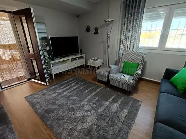 Chalet con piscina en venta en Orihuela Costa, imagen 2