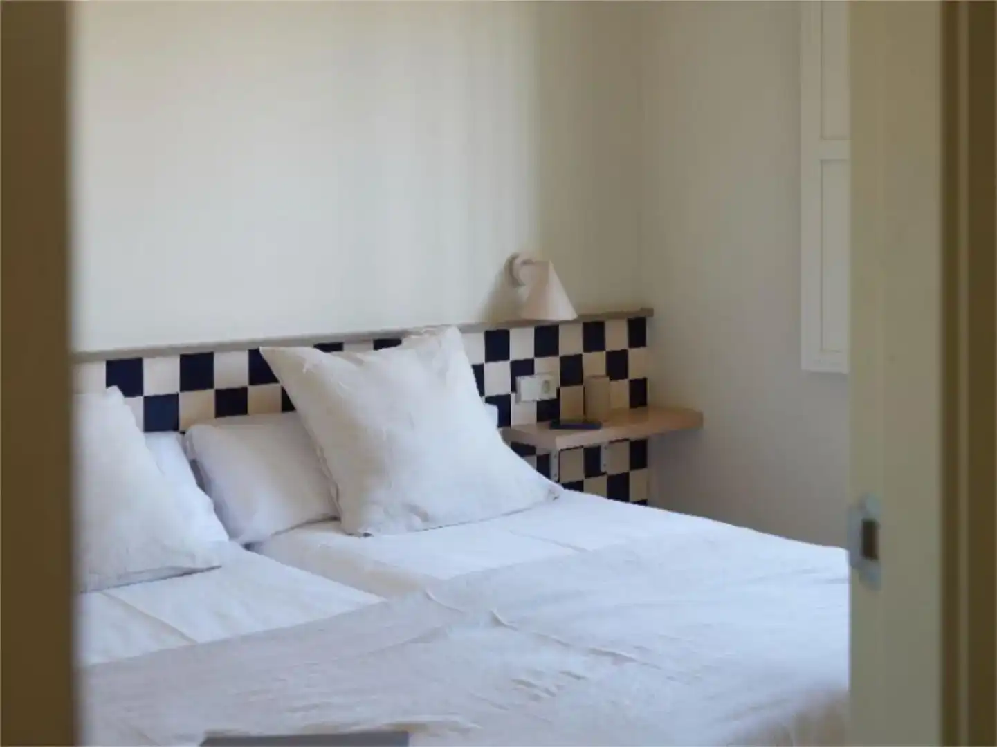 Schlafzimmer von Haus oder Chalet zur Miete in Almonte mit Klimaanlage, Privatgarten und Schwimmbad