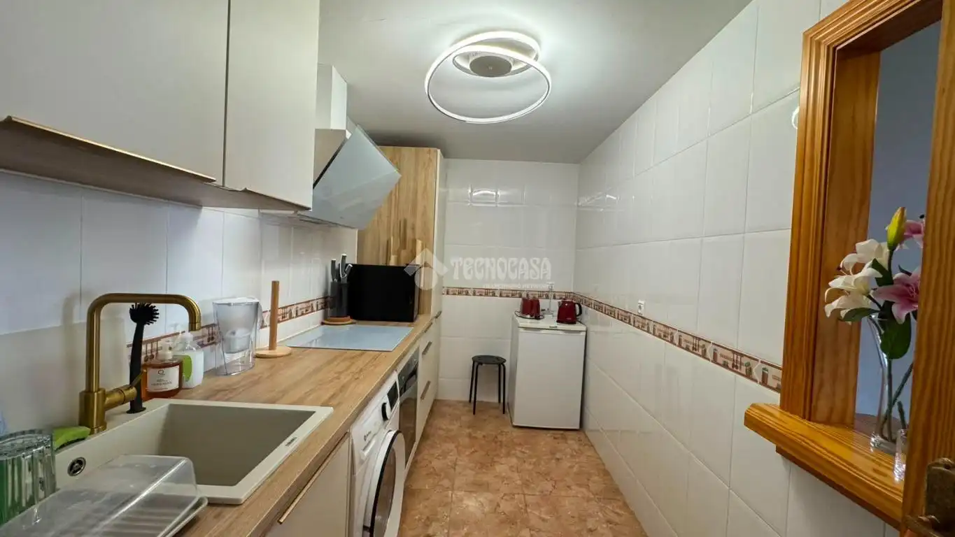 Cocina de Piso en venta en Polopos con Aire acondicionado y Balcón