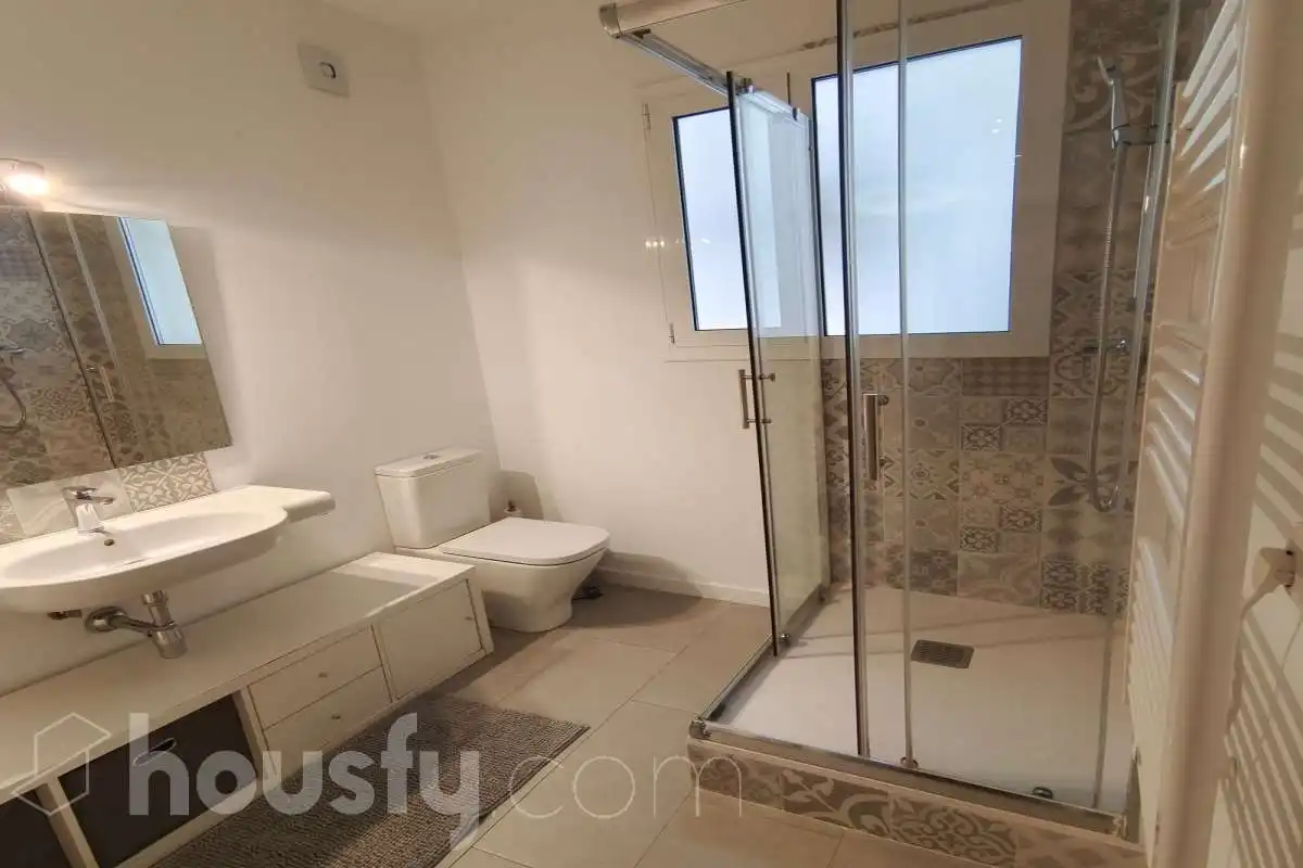 Wohnung zur Miete in Carrer d'Alí Bei, Fort Pienc