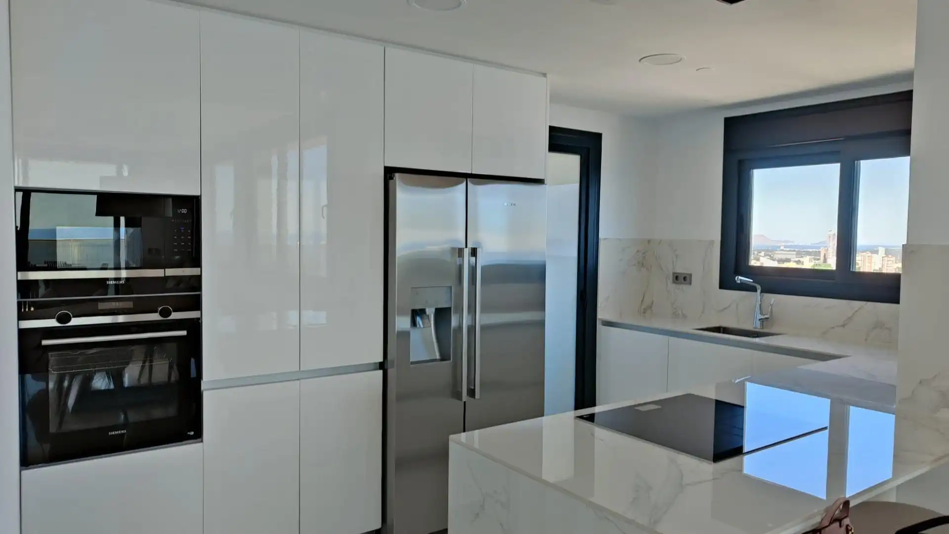 Cocina de Ático en venta en Benidorm con Aire acondicionado, Jardín privado y Terraza