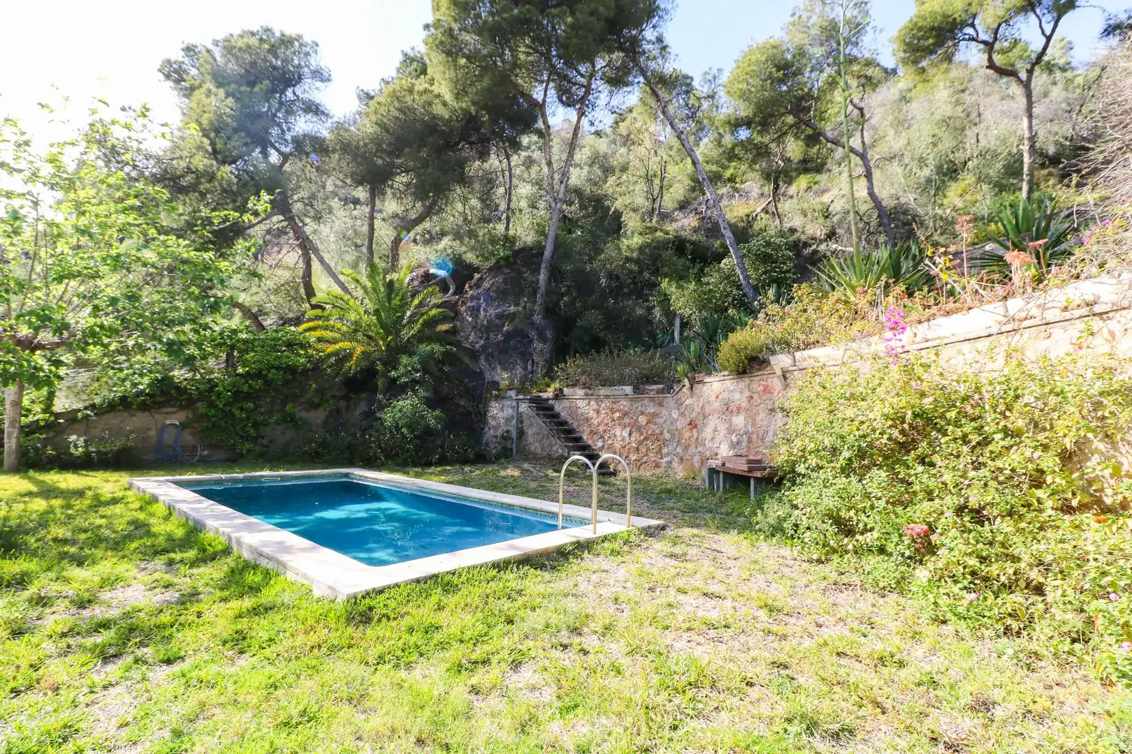Piscina de Casa o xalet en venda en Castelldefels amb Aire condicionat, Calefacció i Parquet