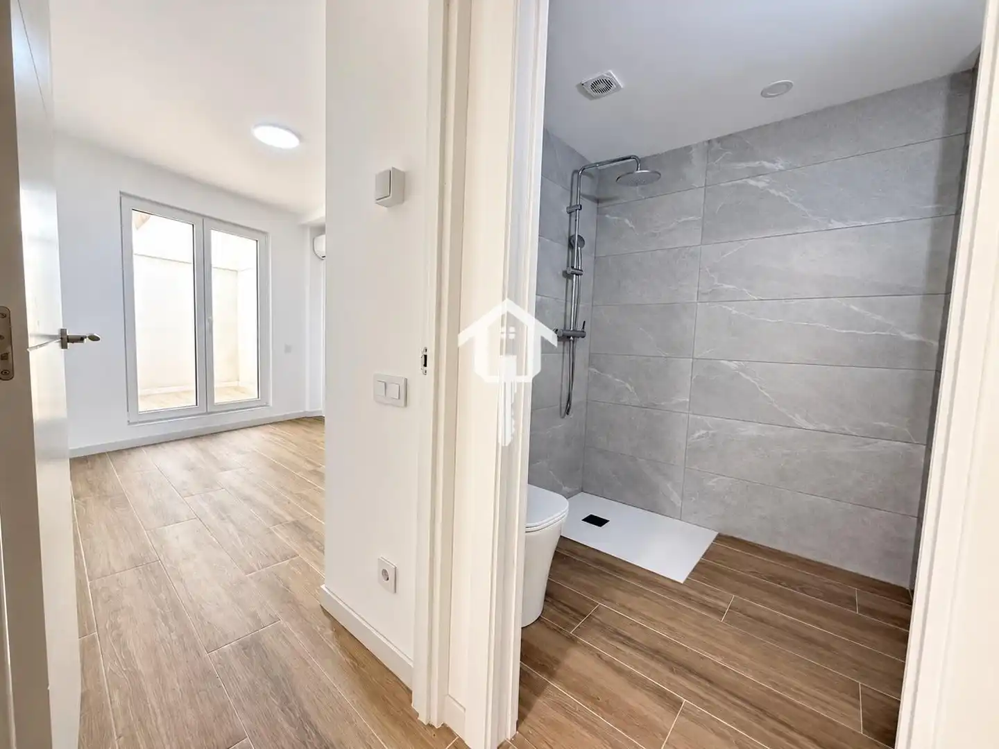 Badezimmer von Maisonette zum Verkauf in Pla - Carolinas
