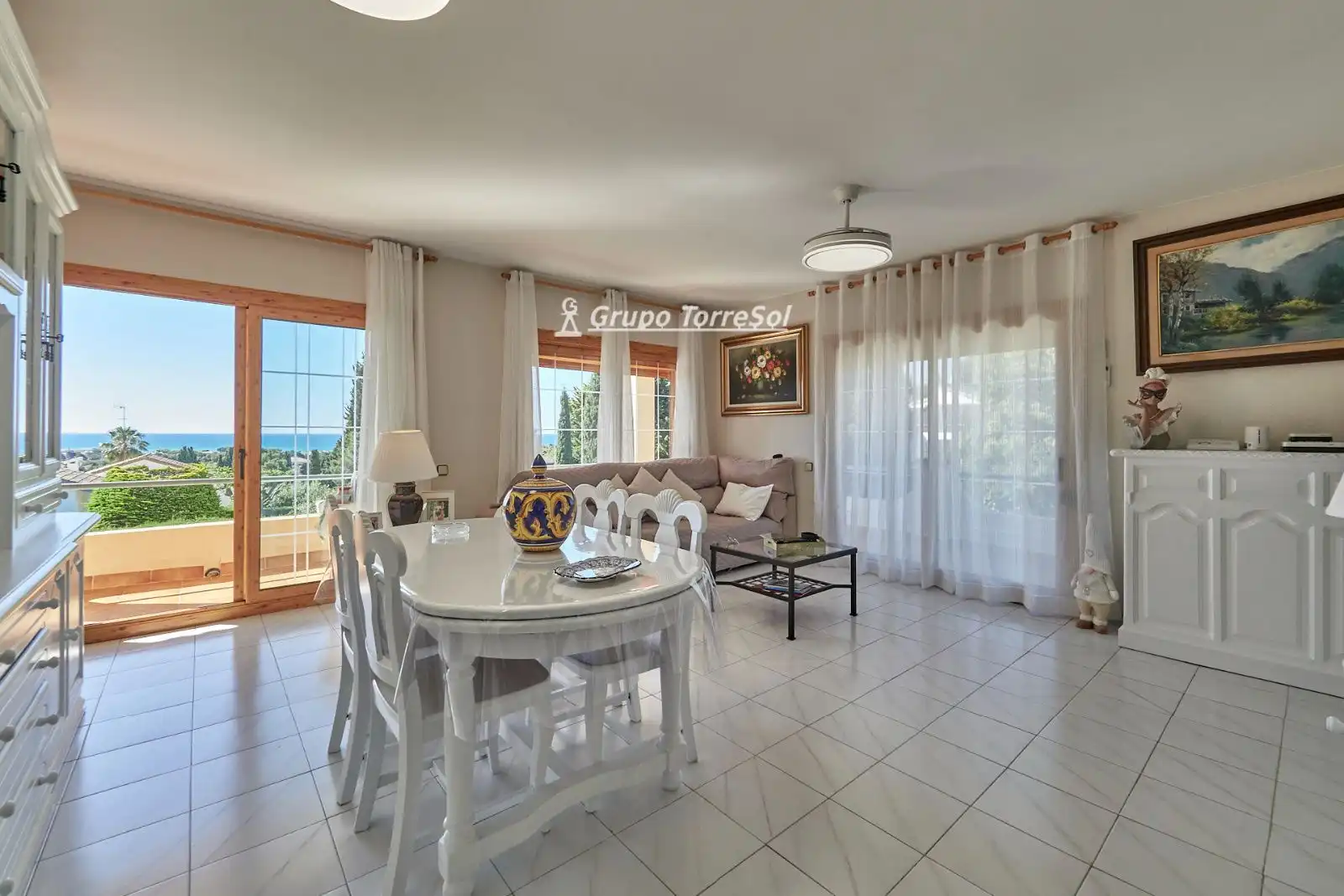 Comedor de Casa o chalet en venta en El Vendrell con Calefacción, Terraza y Piscina