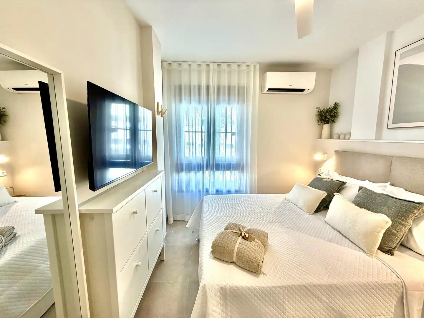 Bedroom of Flat for rent in Almuñécar  with Air Conditioner, Heating and Terrace