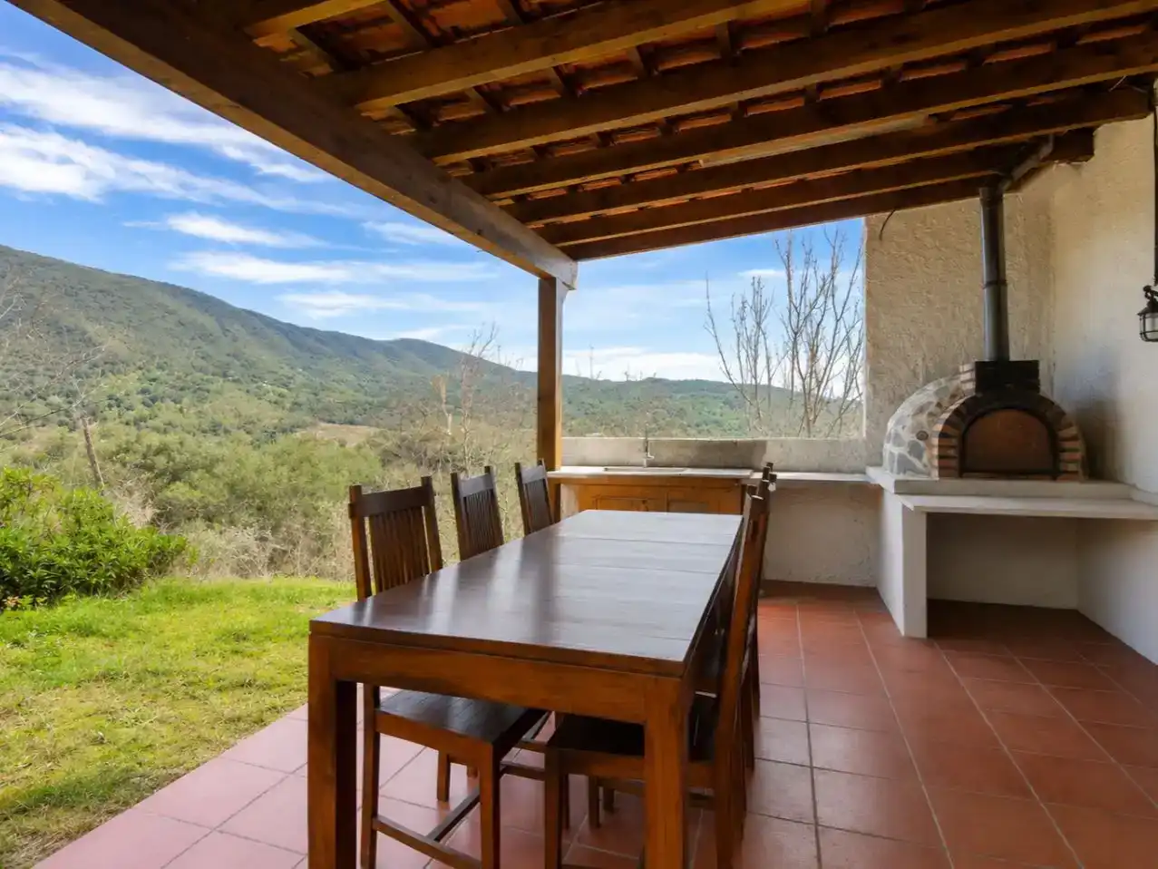 Terrassa de Finca rústica en venda en Sant Iscle de Vallalta amb Aire condicionat, Piscina i Balcó