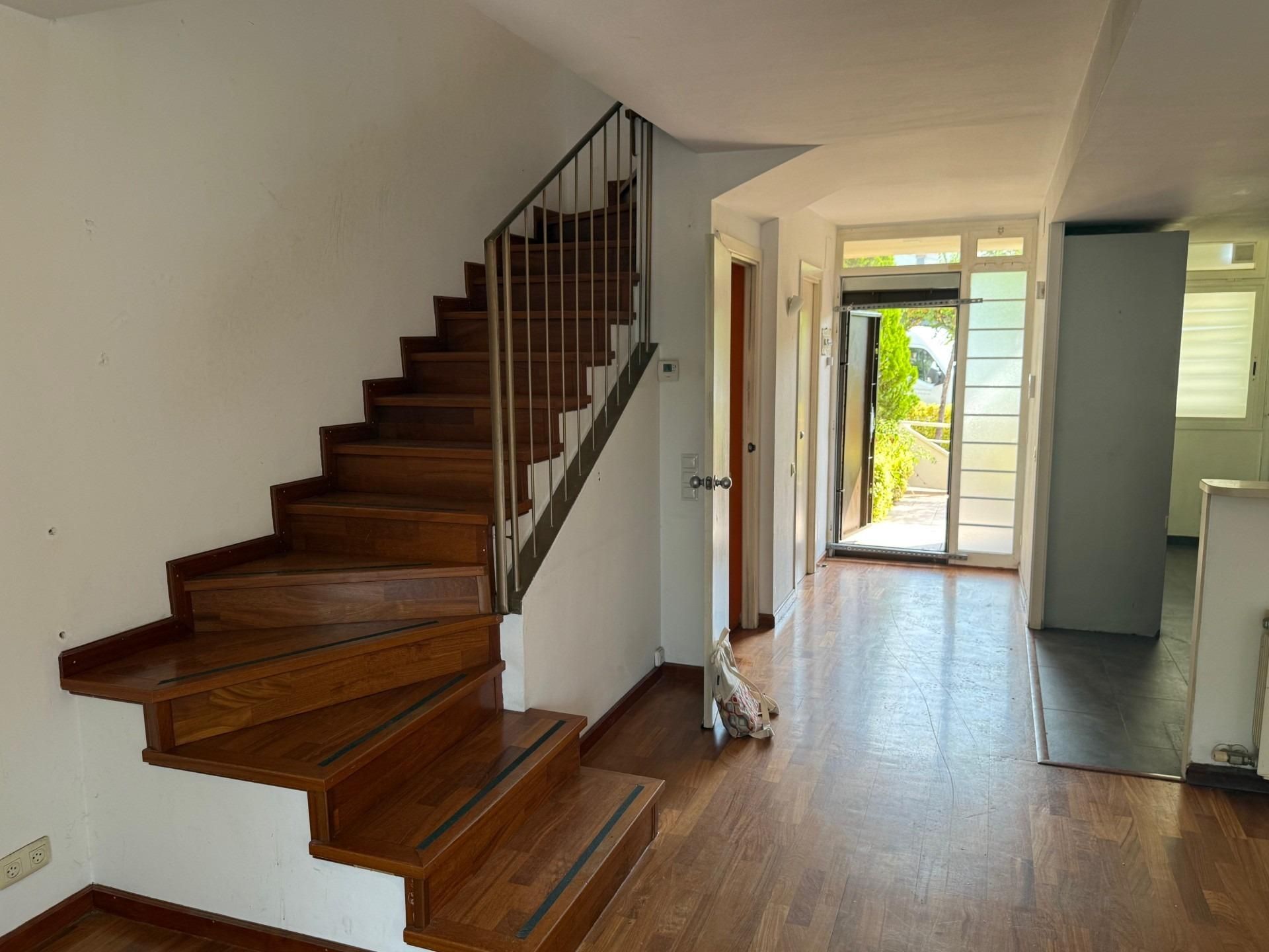 Casa adosada en venta en Cabrils con Jardín privado, Terraza y Balcón