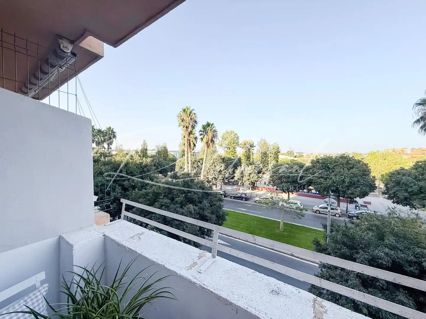 Vista exterior de Pis en venda en Reus amb Calefacció i Terrassa