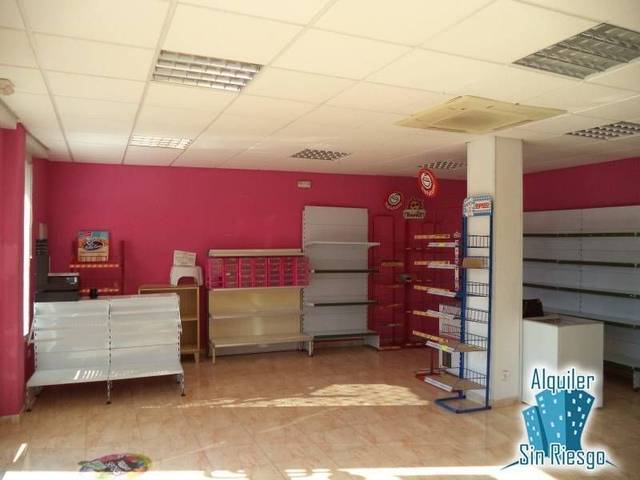 Local comercial en Alquiler en Mejostilla